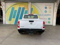 Nissan NP300 Frontier 2019 4p LE L4/2.5 Man 2019 Nissan NP300 Frontier Venta Exteriores 6