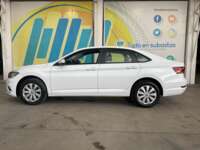 Volkswagen Jetta 2019 4p Trendline L4/1.4/T Aut 2019 Volkswagen Jetta Venta Exteriores 8