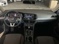 Volkswagen Jetta 2019 4p Trendline L4/1.4/T Aut 2019 Volkswagen Jetta Venta Interiores 4