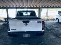 Nissan NP300 Doble Cabina 2019 4p S L4/2.5 Man A/A Paq. Seg. 2019 Nissan NP300 Venta Exteriores 9