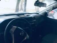 Nissan NP300 Doble Cabina 2019 4p S L4/2.5 Man A/A Paq. Seg. 2019 Nissan NP300 Venta Interiores 1