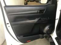 Toyota Hilux 2017 4p Doble Cabina SR L4/2.7 Man 2017 Toyota Hilux Venta Interiores 12