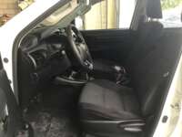 Toyota Hilux 2017 4p Doble Cabina SR L4/2.7 Man 2017 Toyota Hilux Venta Interiores 13