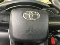Toyota Hilux 2017 4p Doble Cabina SR L4/2.7 Man 2017 Toyota Hilux Venta Interiores 8