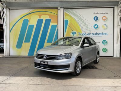 Volkswagen Vento 2020 4p Comfortline L4/1.6 Tiptronic
