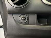 Chevrolet Aveo 2020 4p LS L4/1.5 Man  2020 Chevrolet Aveo Venta Interiores 5