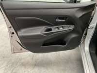 Nissan Versa 2021 4p Sense L4/1.6 Man 2021 Nissan Versa Venta Interiores 16