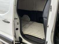 Peugeot Partner 2021 5p L4/1.6/T Diesel Man 2021 Peugeot Partner Venta Cajuela 3