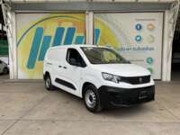 Peugeot Partner 2021 5p L4/1.6/T Diesel Man 2021 Peugeot Partner Venta Exteriores 3
