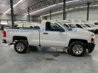 Chevrolet Silverado 1500 2018 2p Cabina Regular V6/4.3 Aut A/A CD 4BAA0E63-F718-419D-9C71-E9723B9AA271