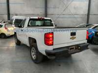 Chevrolet Silverado 1500 2018 2p Cabina Regular V6/4.3 Aut A/A CD 3E4273C5-BB13-40FE-9775-4D1A7B3A22B8