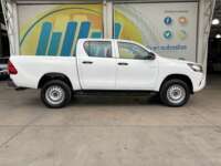 Toyota Hilux 2018 4p Doble Cabina Base L4/2.7 Man 2018 Toyota Hilux Venta Exteriores 4