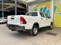 Toyota Hilux 2018 4p Doble Cabina Base L4/2.7 Man 2018 Toyota Hilux Venta Exteriores 5
