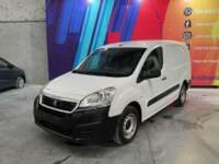 Peugeot Partner 2019 5p L4/1.6/T Diesel Man       2019 Peugeot Partner Venta Exteriores 3