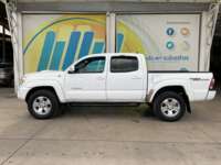Toyota Tacoma 2015 4p TRD Sport V6/4.0 Aut 4X4   2015 Toyota Tacoma Venta Exteriores 8