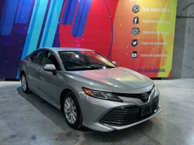 Toyota Camry 2019 4p LE L4/2.5 Aut