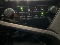Toyota Camry 2019 4p LE L4/2.5 Aut 2019 Toyota Camry Venta Interiores 10