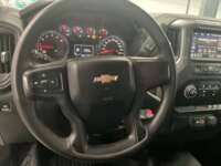 Chevrolet Silverado 3500 2022 2p WT Chasis Cabina V8/6.6 Man 2022 Chevrolet Silverado 3500 Venta Interiores 1