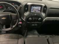Chevrolet Silverado 3500 2022 2p WT Chasis Cabina V8/6.6 Man 2022 Chevrolet Silverado 3500 Venta Interiores 4