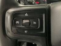 Chevrolet Silverado 3500 2022 2p WT Chasis Cabina V8/6.6 Man 2022 Chevrolet Silverado 3500 Venta Interiores 5