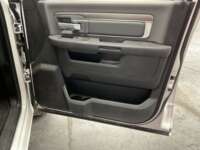 Dodge Ram 1500 2021 4p SLT Crew Cab V8/5.7 Aut 4X4 Trabajo 2021 Dodge Ram 1500 Venta Interiores 19