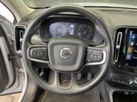Volvo XC40 2021 5p Momentum T4 L4/2.0/T Aut 2021 Volvo XC40 Venta Interiores 1