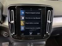 Volvo XC40 2021 5p Momentum T4 L4/2.0/T Aut 2021 Volvo XC40 Venta Interiores 8