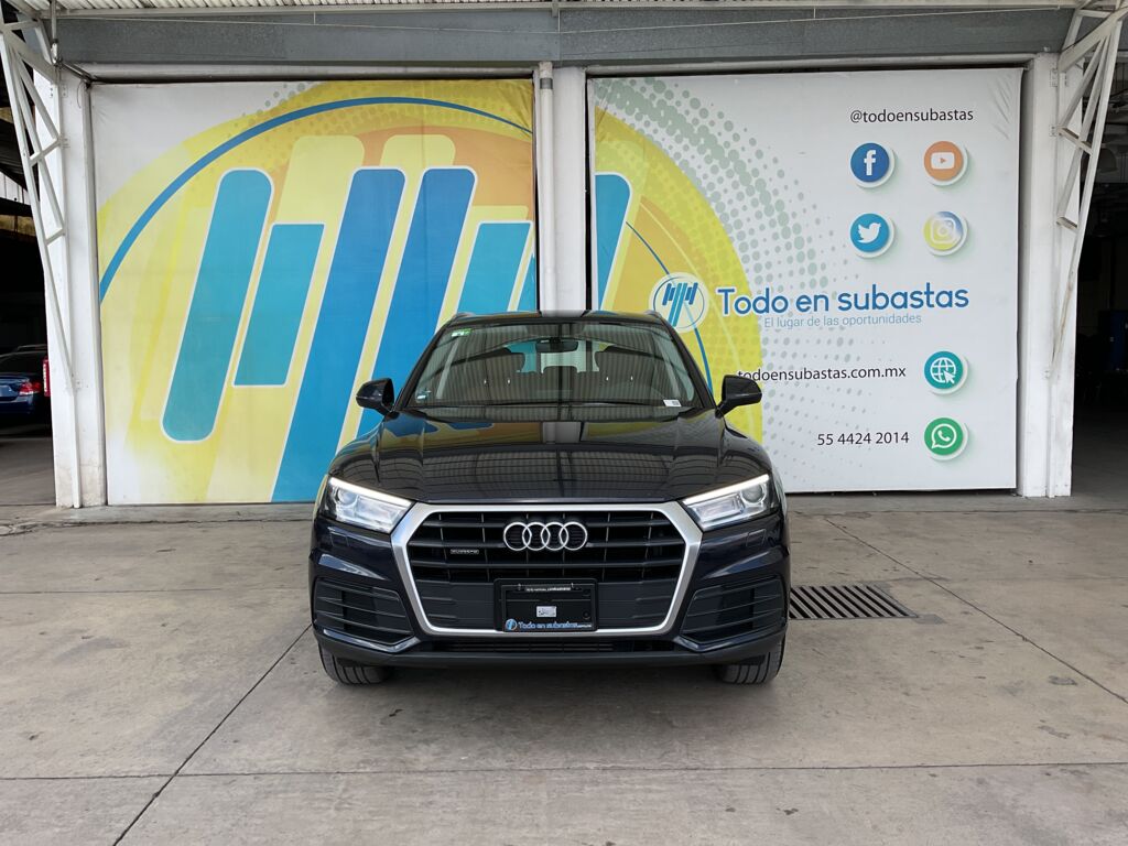 Audi Q5 2020 5p Select L4/2.0/T S-Tronic Quattro  2020 Audi Q5 Venta Exteriores 2
