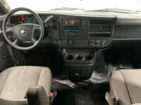 Chevrolet Express Cargo Van 2018 5p LS V8/6.0 Aut 2018 Chevrolet Express Cargo Van Venta Interiores 4