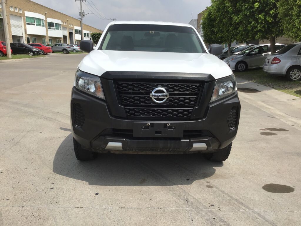 Nissan NP300 Pick Up 2021 2p L4/2.5 Man A/A    2021 Nissan NP300 Pick Up Venta Exteriores 2