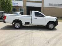 Nissan NP300 Pick Up 2021 2p L4/2.5 Man A/A    2021 Nissan NP300 Pick Up Venta Exteriores 4