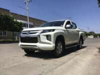 Mitsubishi L200 2021 4p Doble Cabina L4/2.5/T Diesel Man 4X4   2021 Mitsubishi L200 Venta Exteriores 1