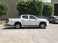 Mitsubishi L200 2021 4p Doble Cabina L4/2.5/T Diesel Man 4X4   2021 Mitsubishi L200 Venta Exteriores 4
