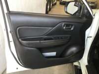 Mitsubishi L200 2021 4p Doble Cabina L4/2.5/T Diesel Man 4X4   2021 Mitsubishi L200 Venta Interiores 12