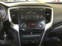 Mitsubishi L200 2021 4p Doble Cabina L4/2.5/T Diesel Man 4X4   2021 Mitsubishi L200 Venta Interiores 3