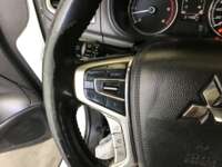 Mitsubishi L200 2021 4p Doble Cabina L4/2.5/T Diesel Man 4X4   2021 Mitsubishi L200 Venta Interiores 6