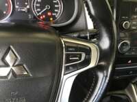 Mitsubishi L200 2021 4p Doble Cabina L4/2.5/T Diesel Man 4X4   2021 Mitsubishi L200 Venta Interiores 7
