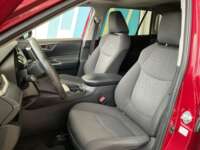 Toyota RAV4 2021 5p XLE L4/2.5 Aut AWD 2021 Toyota RAV4 Venta Interiores 18