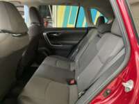 Toyota RAV4 2021 5p XLE L4/2.5 Aut AWD 2021 Toyota RAV4 Venta Interiores 20