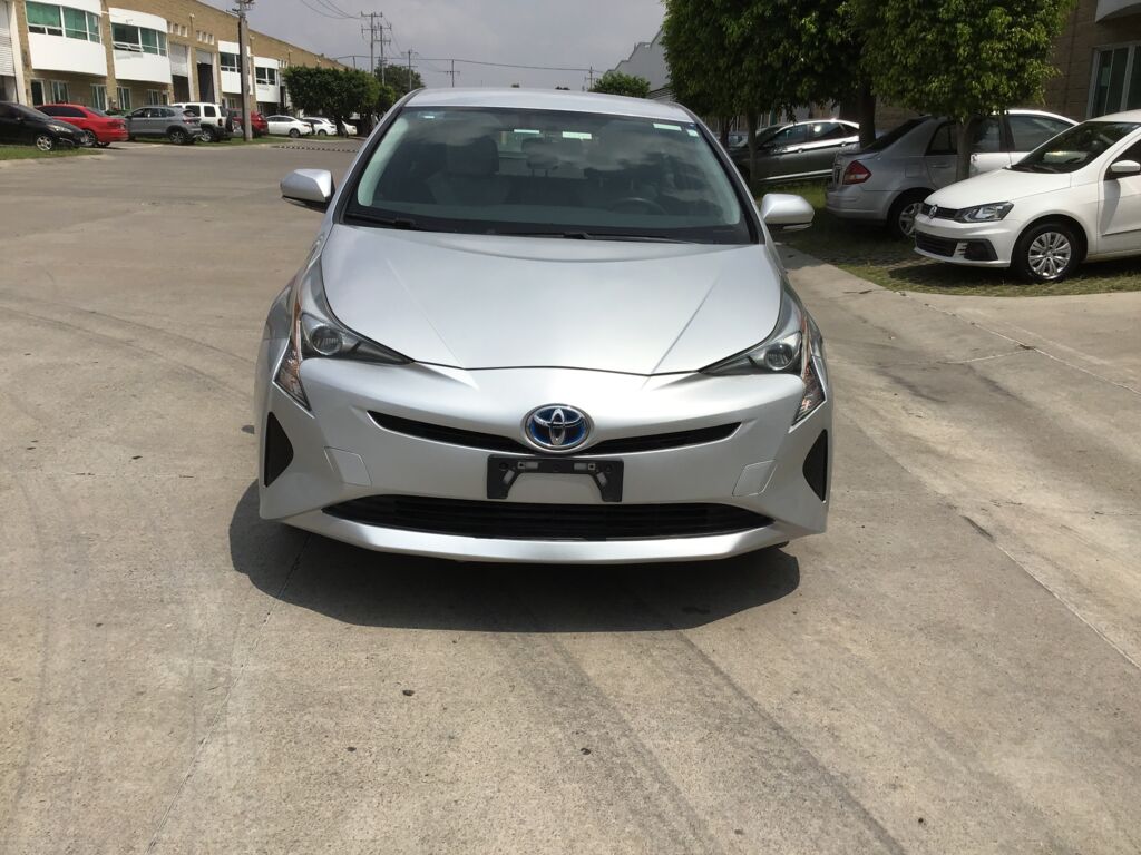 Toyota Prius 2017 5p Base Hibrido L4/1.8 Aut 2017 Toyota Prius Venta Exteriores 2