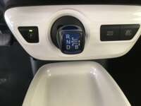 Toyota Prius 2017 5p Base Hibrido L4/1.8 Aut 2017 Toyota Prius Venta Interiores 12