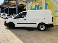 Peugeot Partner 2019 5p L4/1.6/T Diesel Man       2019 Peugeot Partner Venta Exteriores 7