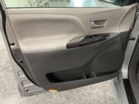 Toyota Sienna 2019 5p XLE V6/3.5 Aut 2019 Toyota Sienna Venta Interiores 17