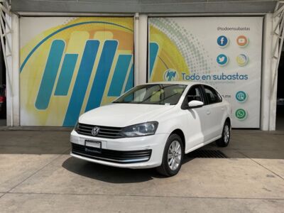 Volkswagen Vento 2018 4p Startline L4/1.6 Tiptronic