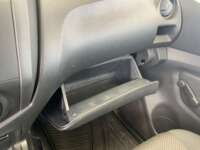 Nissan NP300 Frontier 2021 4p SE L4/2.5 Man 2021 Nissan NP300 Frontier Venta Interiores 16