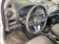 Nissan NP300 Frontier 2021 4p SE L4/2.5 Man 2021 Nissan NP300 Frontier Venta Interiores 4