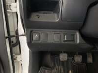 Nissan NP300 Frontier 2021 4p SE L4/2.5 Man 2021 Nissan NP300 Frontier Venta Interiores 5