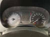 Nissan NP300 Frontier 2020 4p Diesel L4/2.5/T 4X4 Man Paq. Seg. 2020 Nissan NP300 Frontier Venta Interiores 2