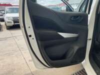 Nissan NP300 Frontier 2020 4p Diesel L4/2.5/T 4X4 Man Paq. Seg. 2020 Nissan NP300 Frontier Venta Interiores 16