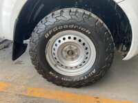 Nissan NP300 Frontier 2020 4p Diesel L4/2.5/T 4X4 Man Paq. Seg. 2020 Nissan NP300 Frontier Venta Llantas 10